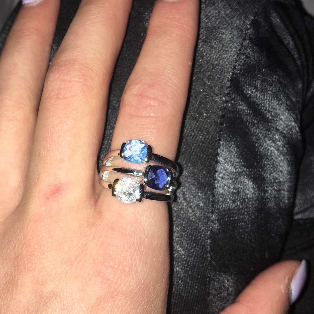 3 Stone Ring